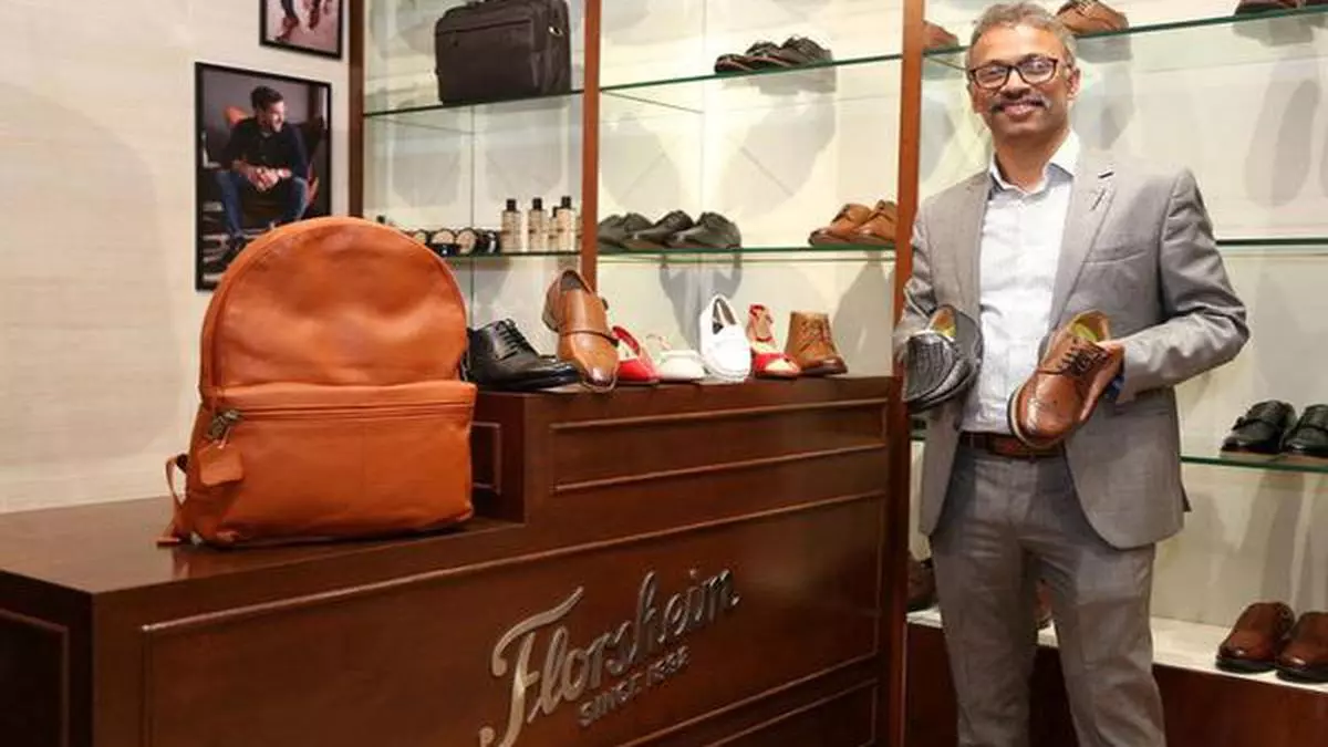 florsheim outlet store