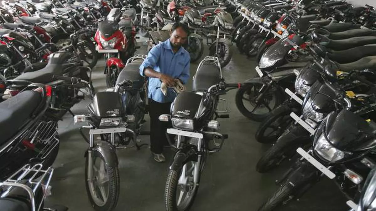 Two Wheeler Sales Grow Marginally In July The Hindu Businessline