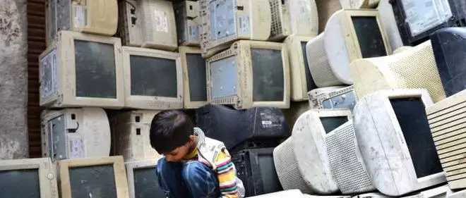 E-WASTE PHOTO/PTI à¤à¥ à¤²à¤¿à¤ à¤à¤®à¥à¤ à¤ªà¤°à¤¿à¤£à¤¾à¤®