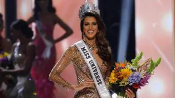 Miss France Iris Mittenaere Crowned Miss Universe 16 The Hindu Businessline