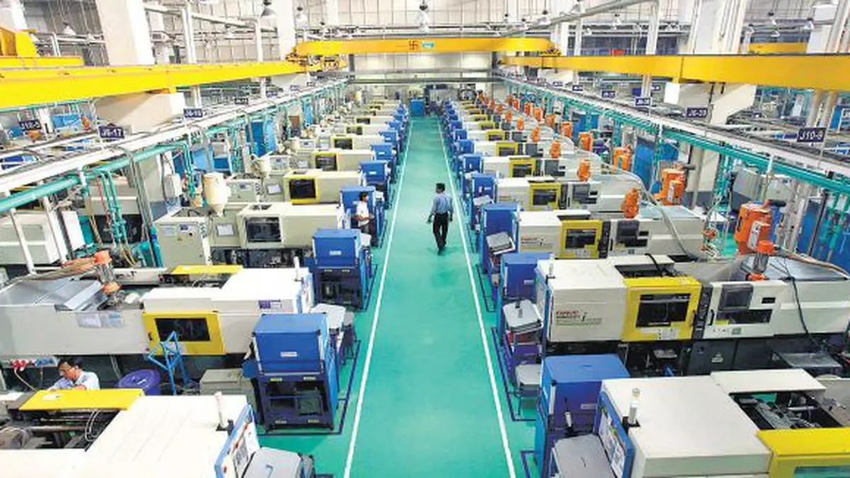 Amid Auto Slump Components Sector Sees 8 10 Lakh Job Cuts The