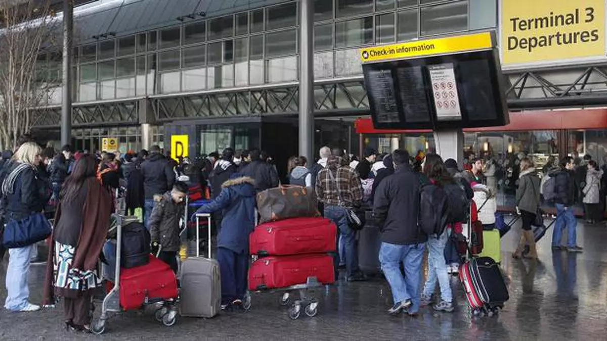 hand luggage in domestic flights