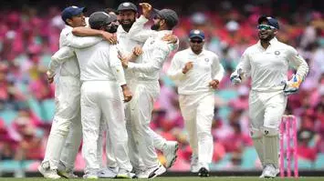 India Vs Australia 4th Test Bad Light Stops Play In Final Session The Hindu Businessline