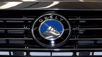 Daimler To Develop Next Generation Engines With China S Geely For Hybrid Vehicles The Hindu Businessline