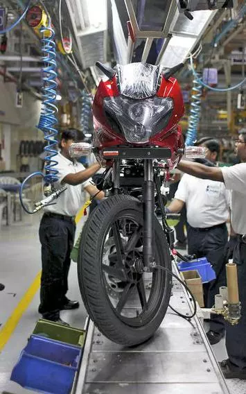 bajaj waluj